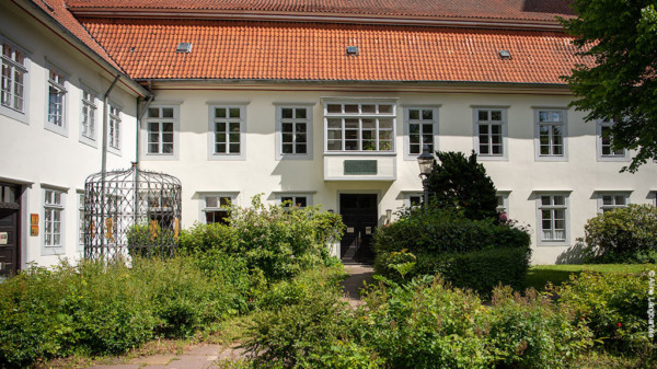 Gebäude mit Innenhof